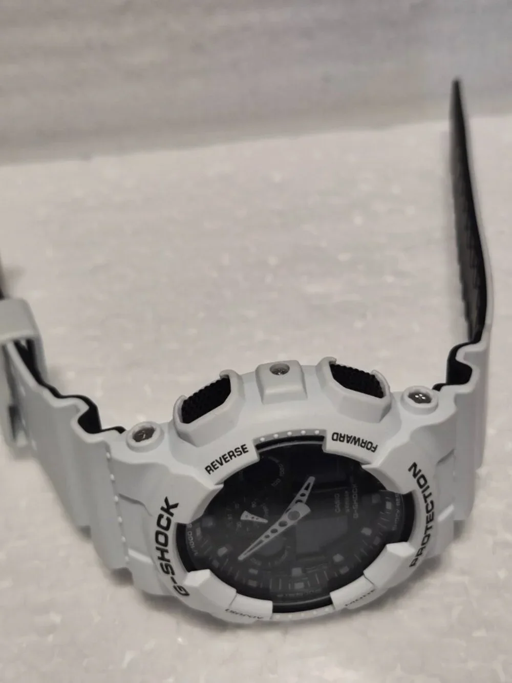 Casio G Shock Dove Gray Digital and analog NWOT condition